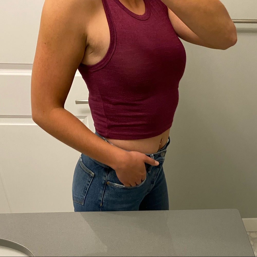 Magenta Wilfred crop top 8/10.